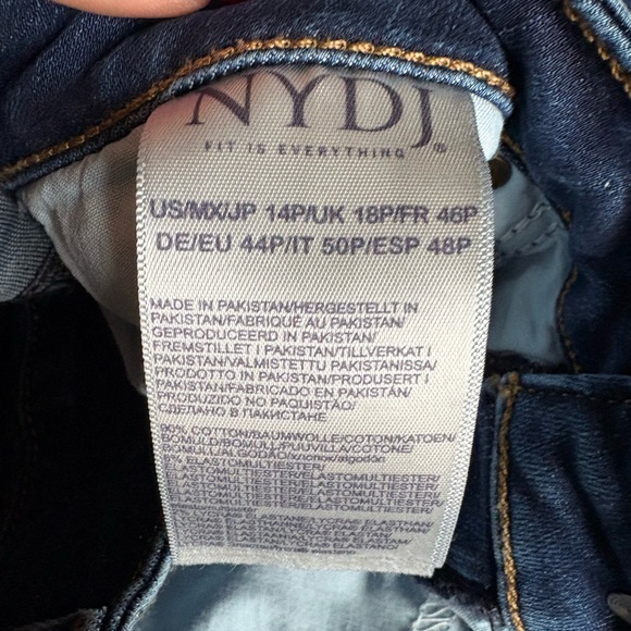 NYDJ Women's Marilyn Straight Denim Blue Jeans Color Quinn Size 14P - Picture 12 of 12